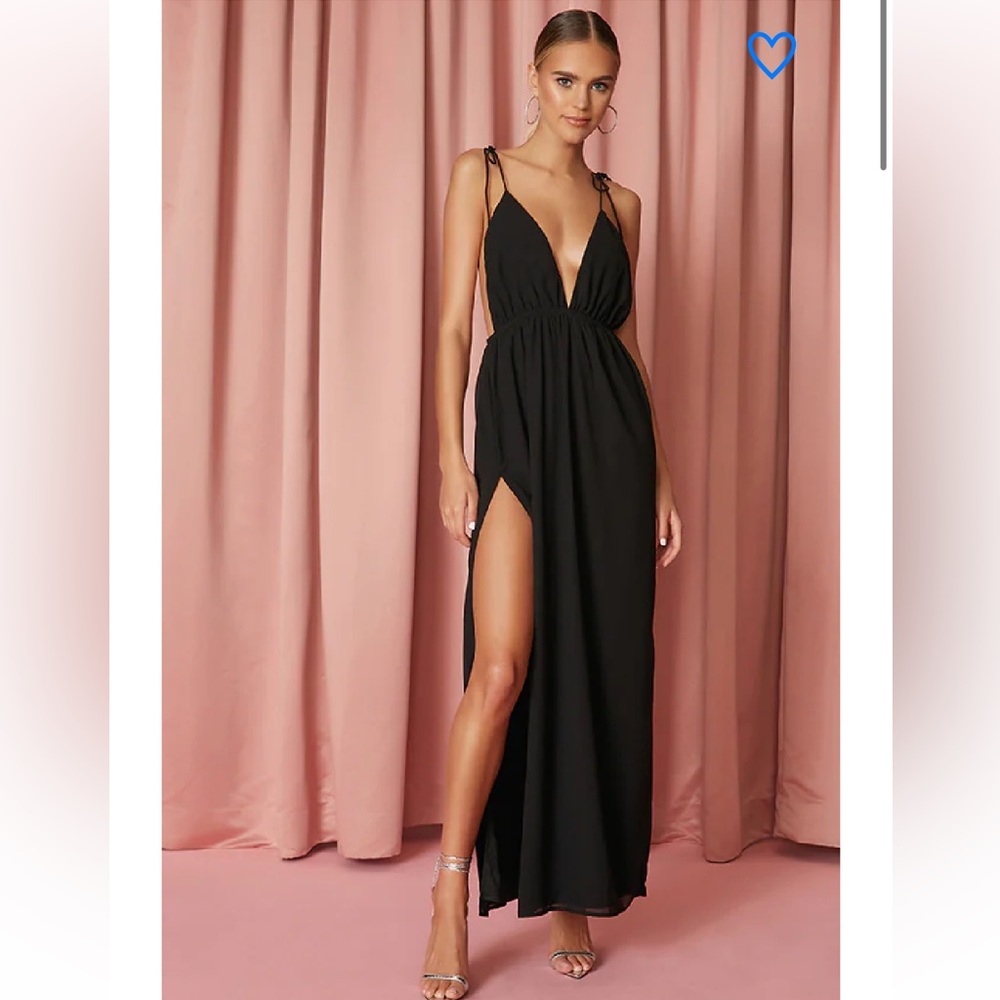 NWT SUPERDOWN NATASHA MAXI DRESS SIZE M BLACK